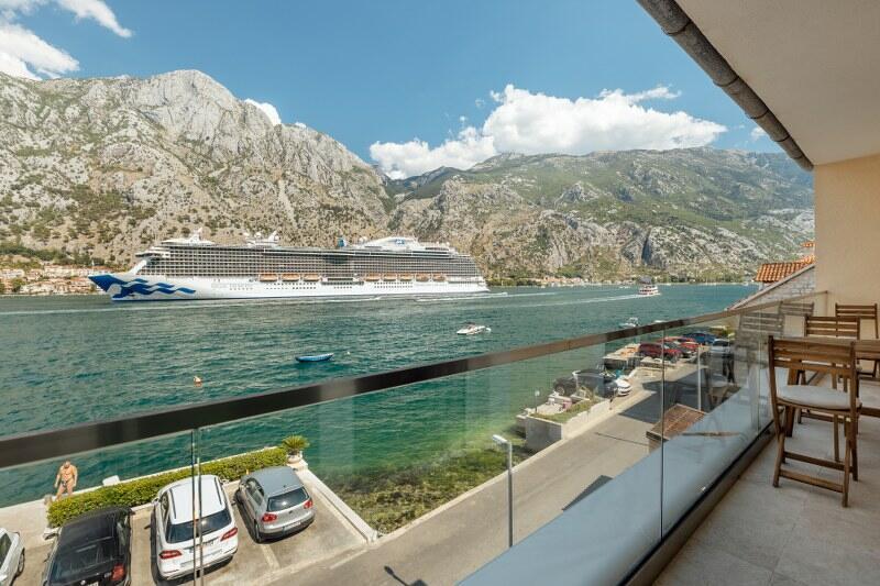 Main image of property: Kotor