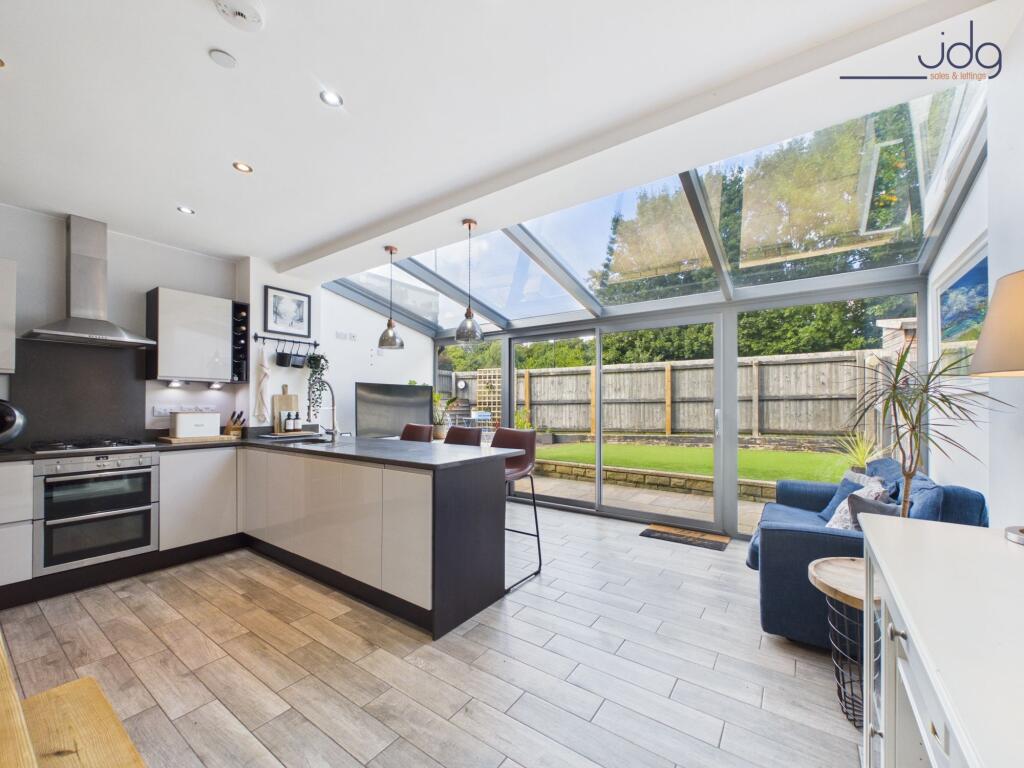 House in Halton - View 5