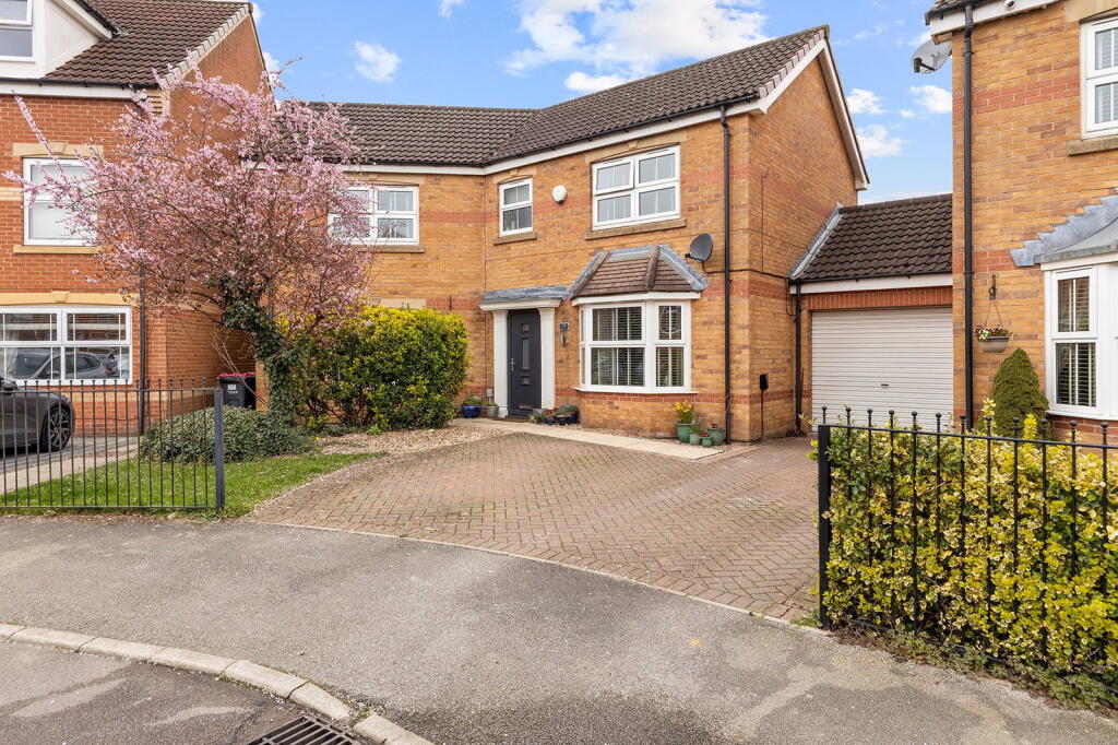 Main image of property: Maplewood Avenue, Woodlaithes Village, Sunnyside, Rotherham, S66 3XN