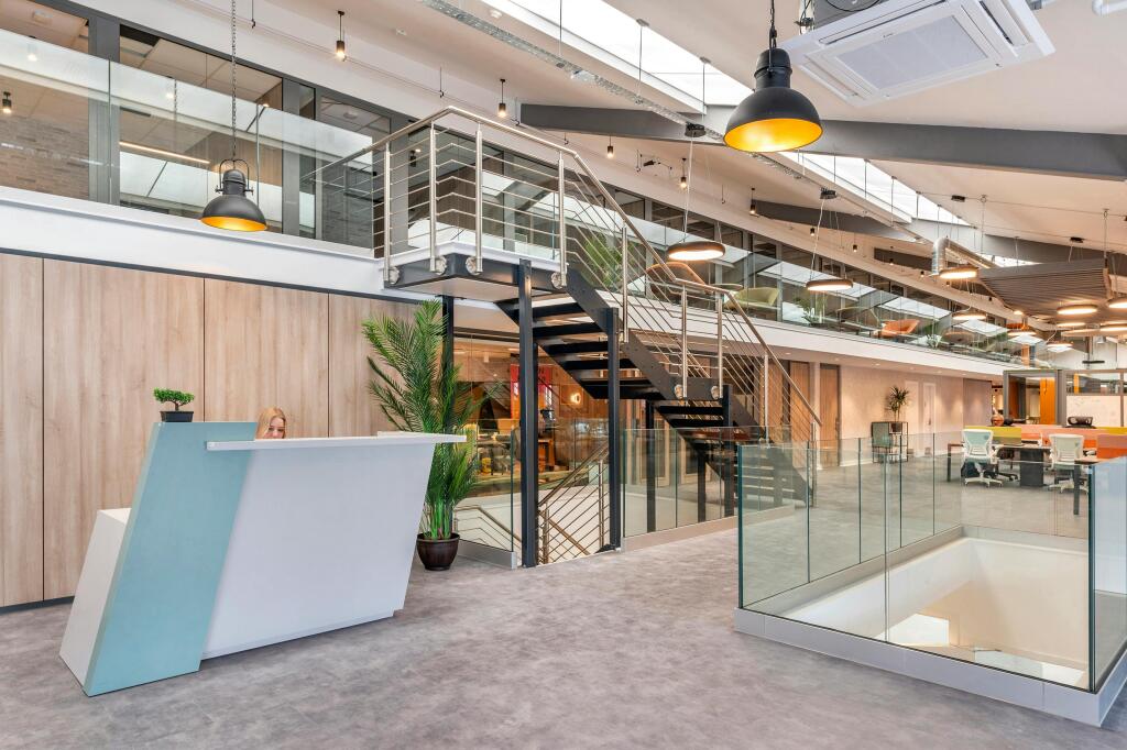 office 27.jpg