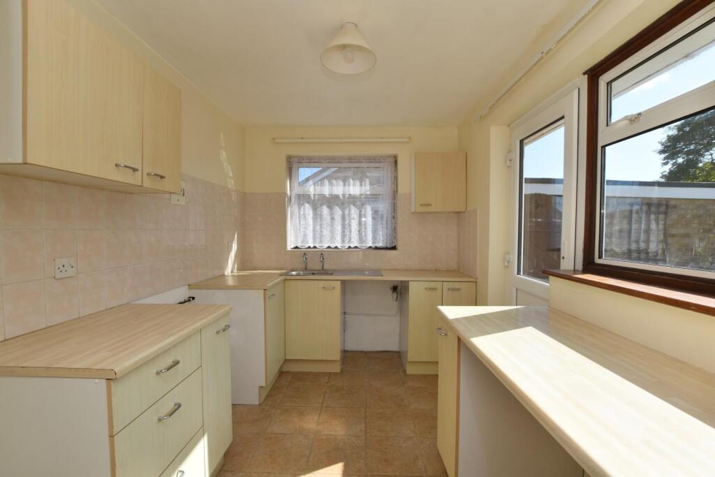 House in Tonbridge - More