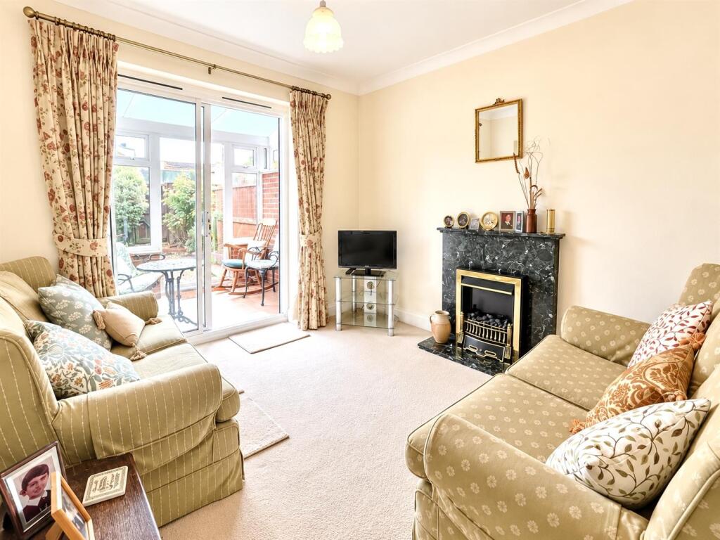 House in Salisbury - View 4