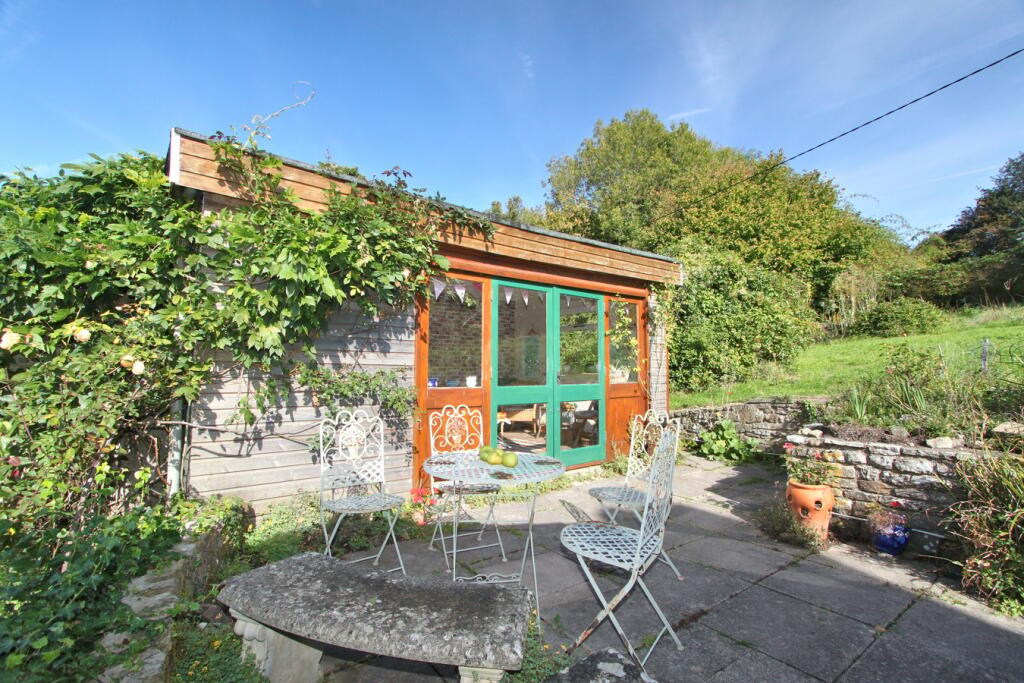 House in Thornbury, The Slad - View 5