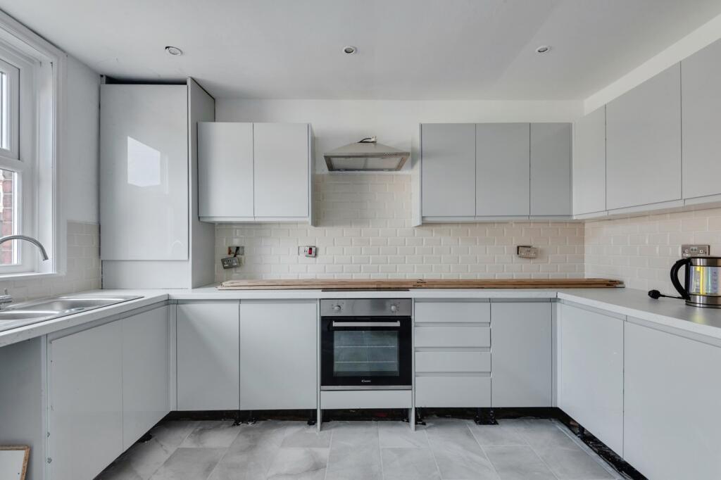House in St Helens, Liverpool City Region - View 4