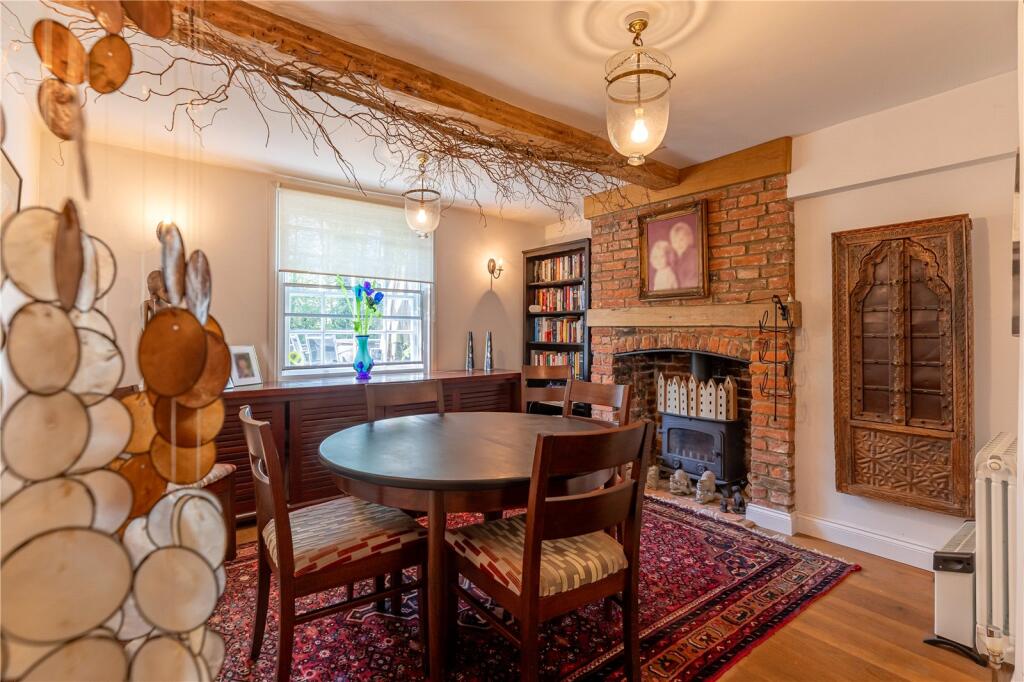 Marlborough Road, Pewsey, Wiltshire, SN9 photo 4