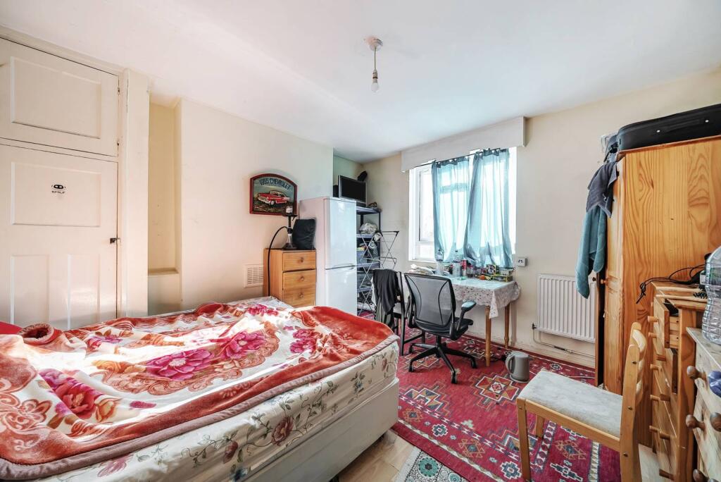Main image of property: Robert Owen House, Bishop's Park, London, SW6