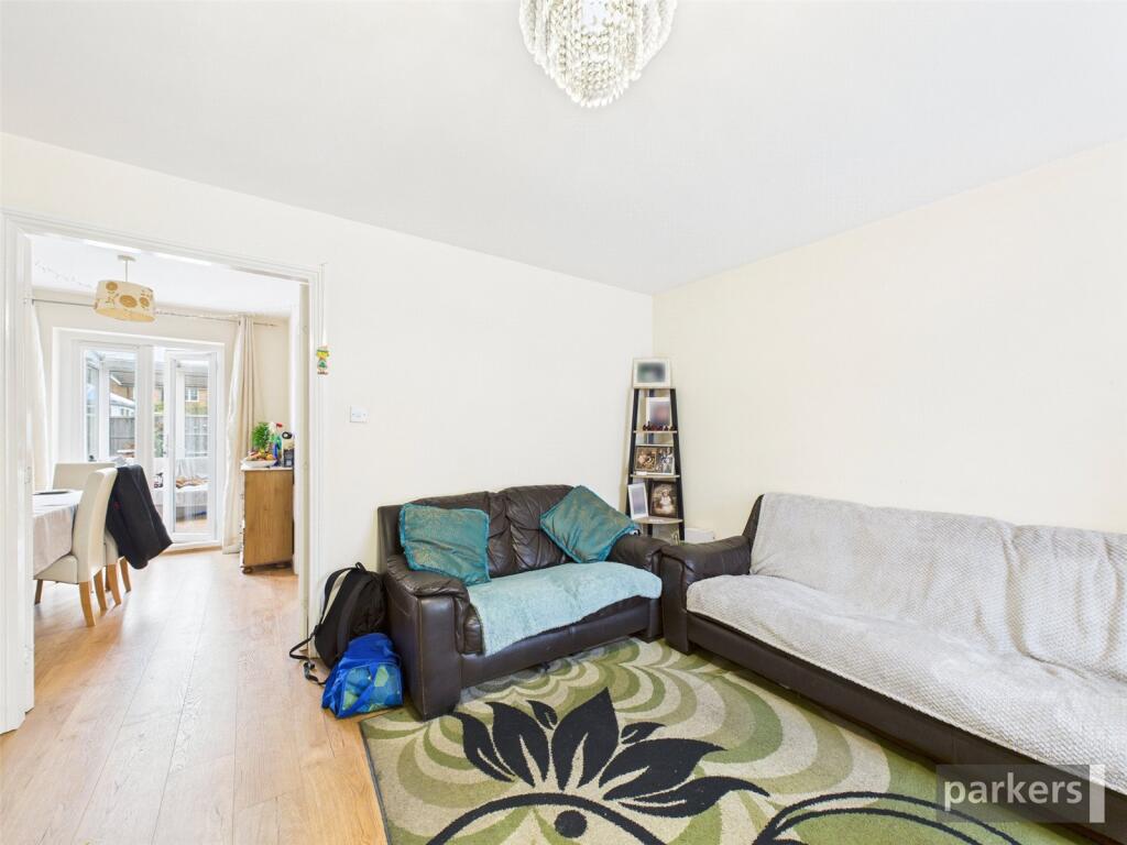House in Reading - View 3