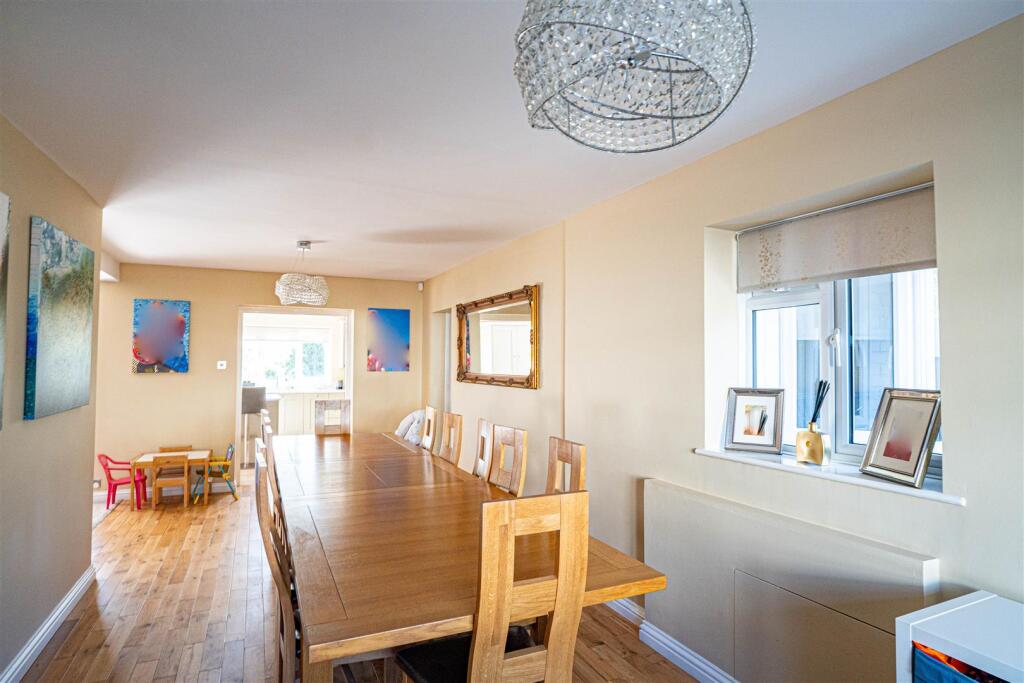 House in Tonbridge - More