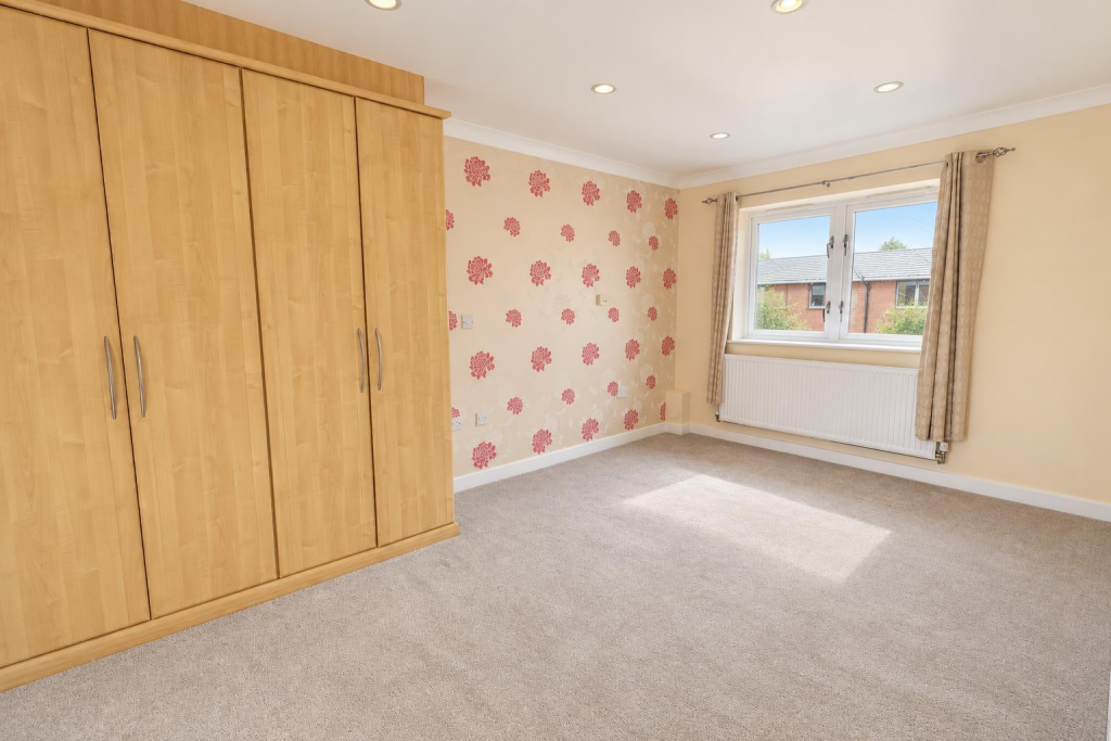 Apartment in Chester, Hough Green, City of Chester - View 5