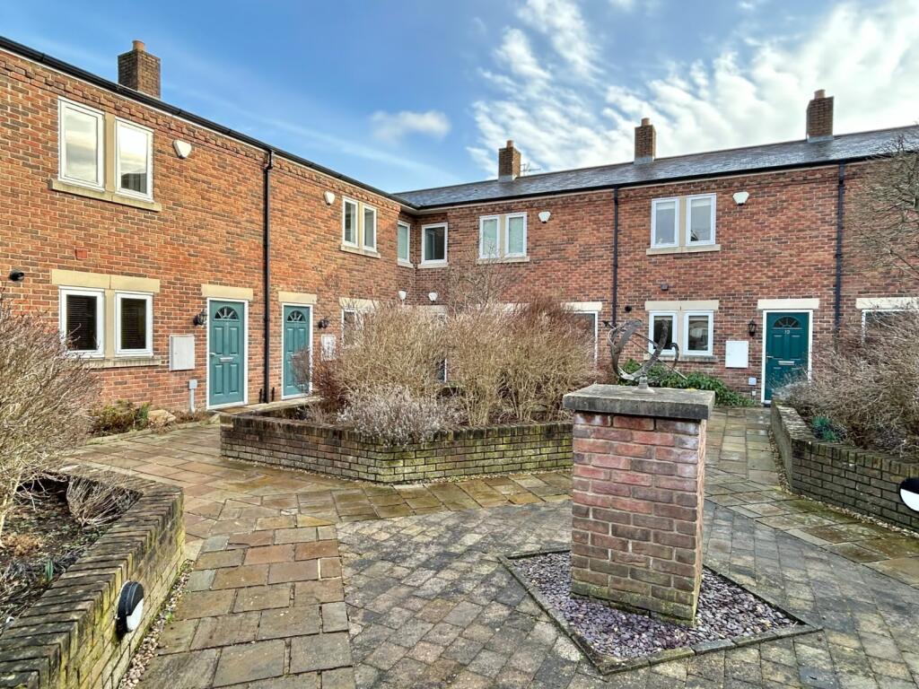 Main image of property: Chancel Square, Meanwood, Leeds, LS6