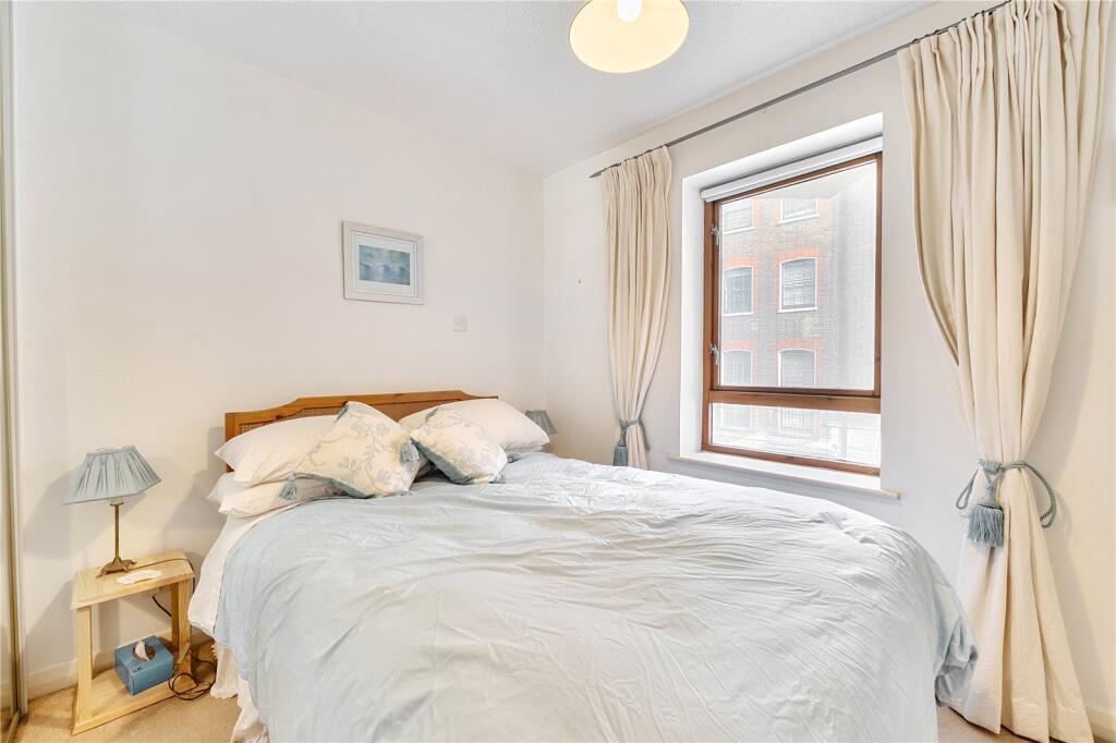 Apartment in London - View 3
