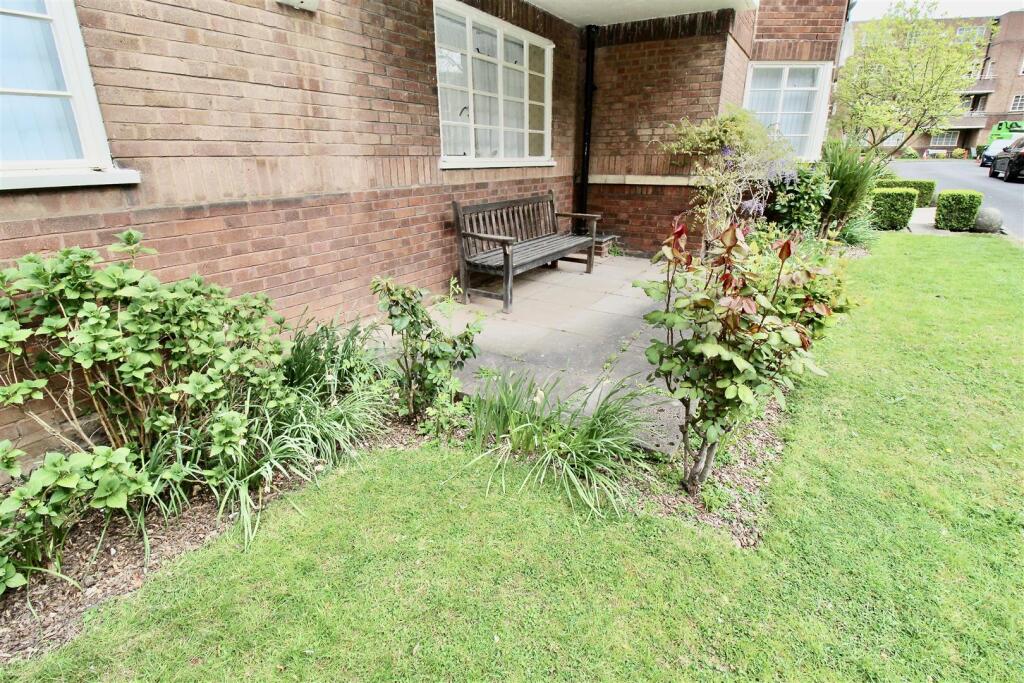 Additional image 20 of Viceroy Close, Edgbaston, Birmingham