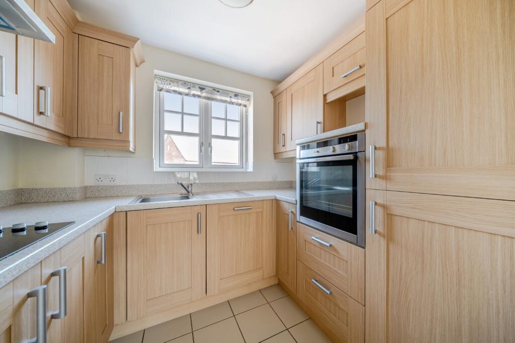 Additional image 3 of High Street, Knowle, Solihull, West Midlands, B93