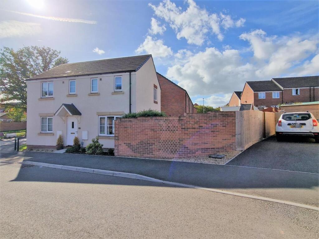 Meek Road, Newent photo 3