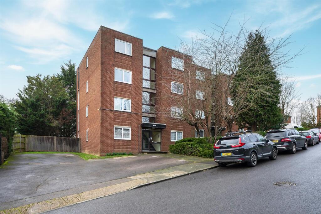 Main image of property: Gravel Hill Close, Bexleyheath