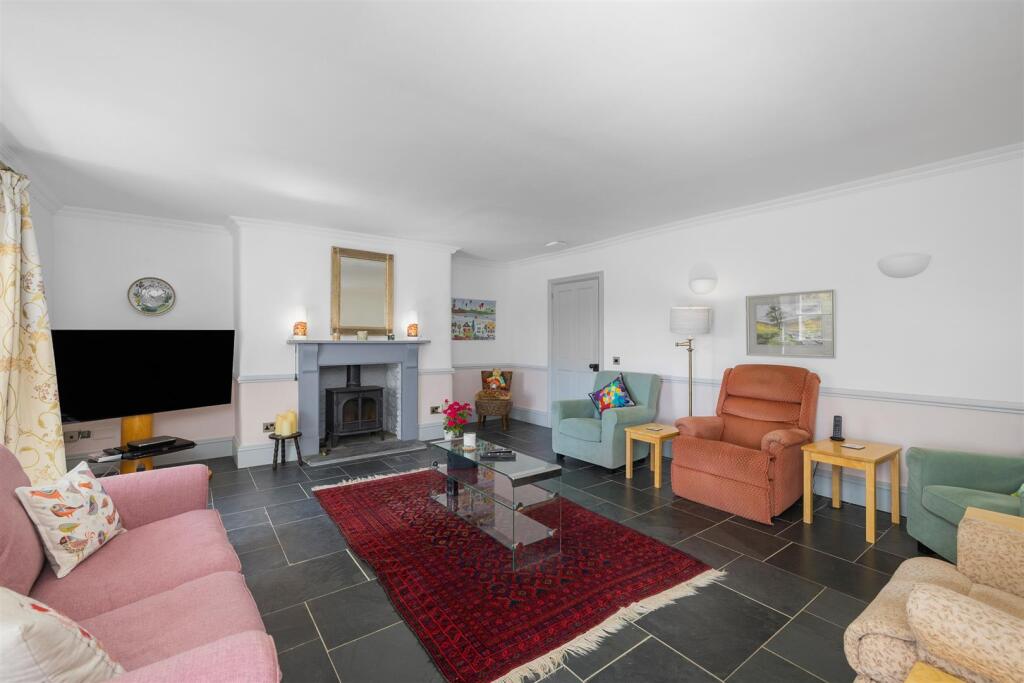 House in West Devon, Lamerton - More