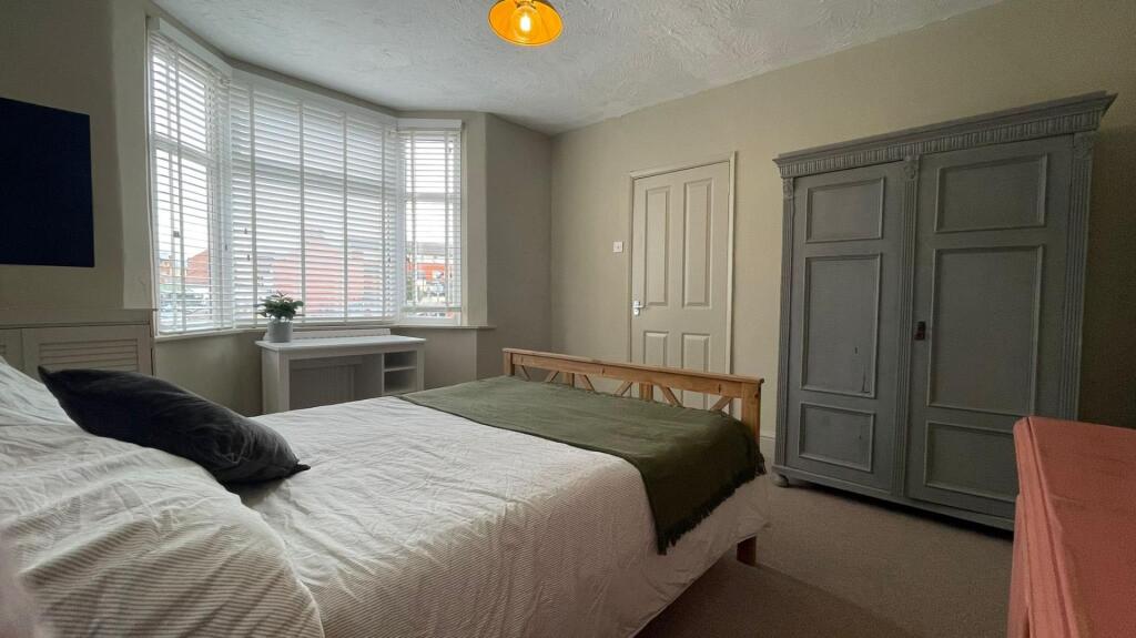 House in Leicester - View 2