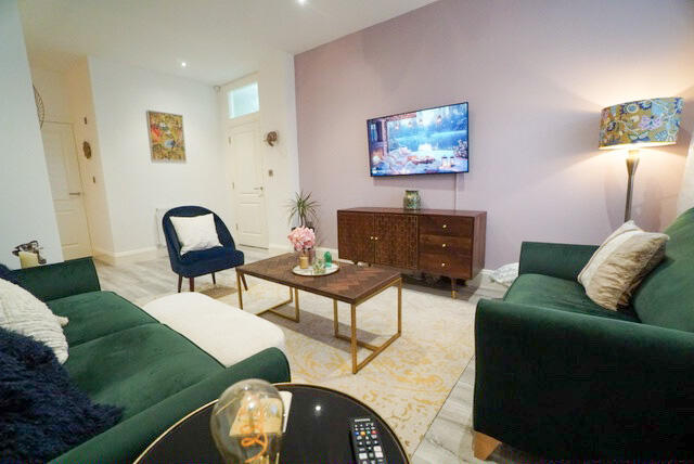 Main image of property: Ferma Lane, CH3