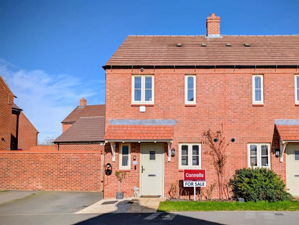 2-bed semi-detached on Holywell Drive, Temple Herdewyke, Southam, £275,000