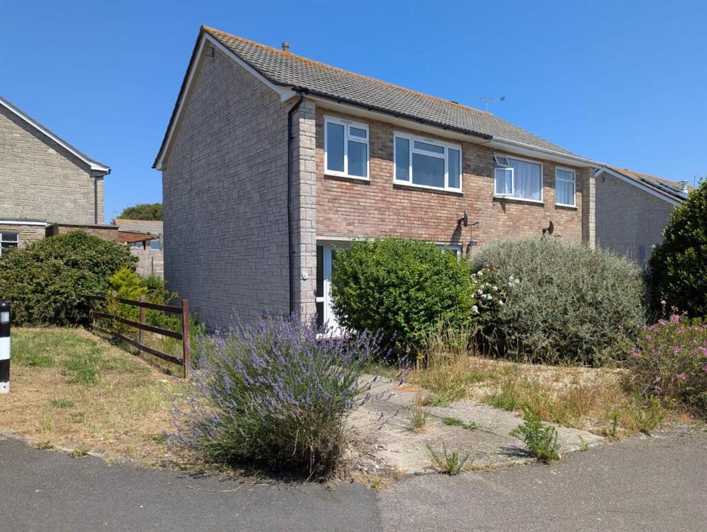 Courtlands Road, Portland, DT5 photo 4