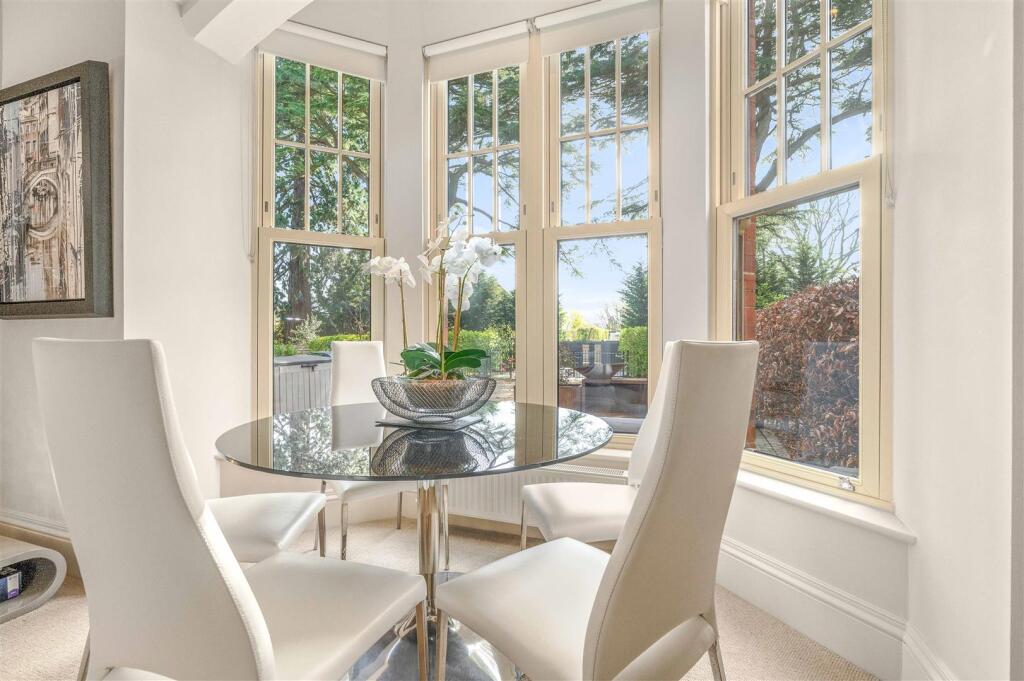 Additional image 4 of Stratford Road, Henley-In-Arden