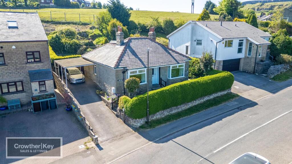 3-bed detached on Harpur Hill Road, Buxton, £287,000