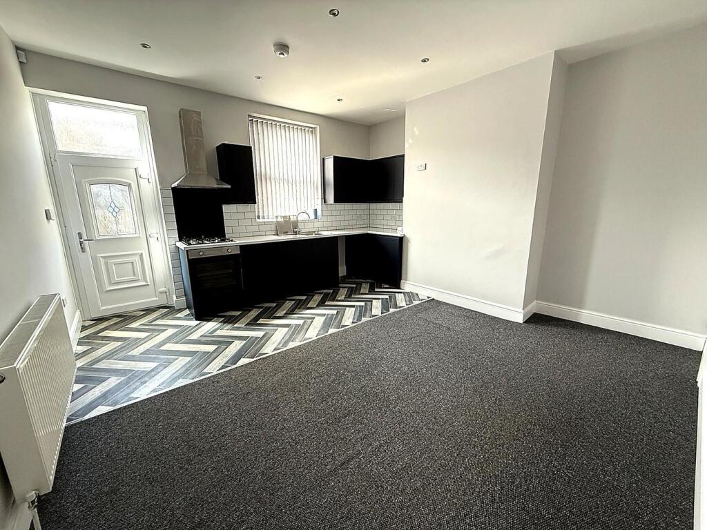 Additional image 3 of Bradford Road, Shipley, BD18