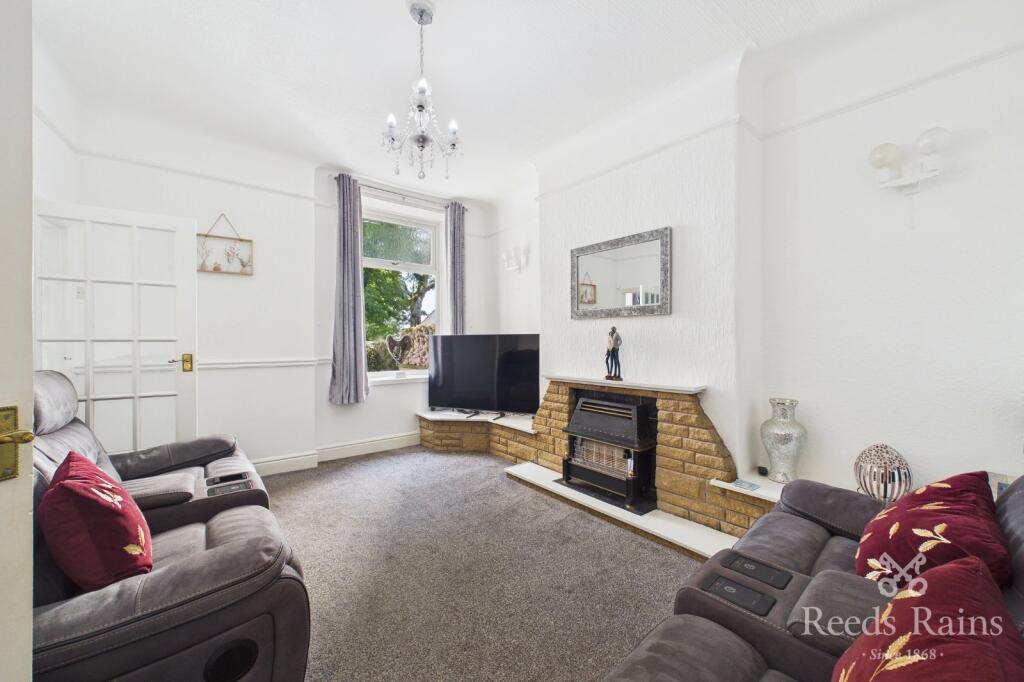 Hawthorne Road, Burnley, Lancashire, BB11 - View 4