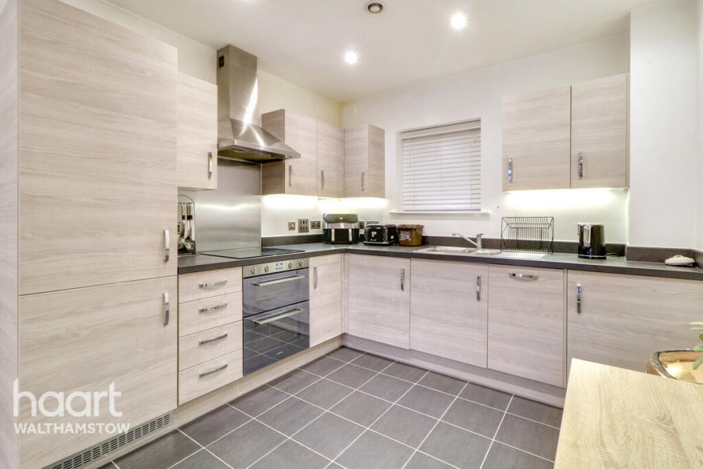 Main image of property: Thornbury Way, London