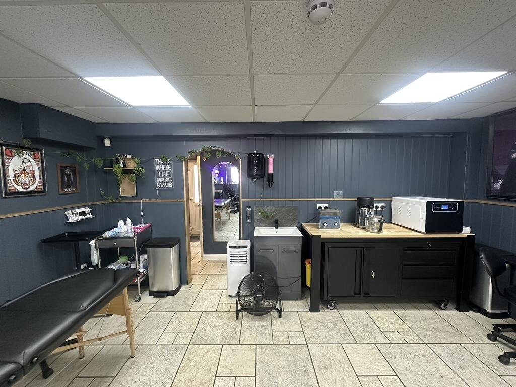 Photo 12