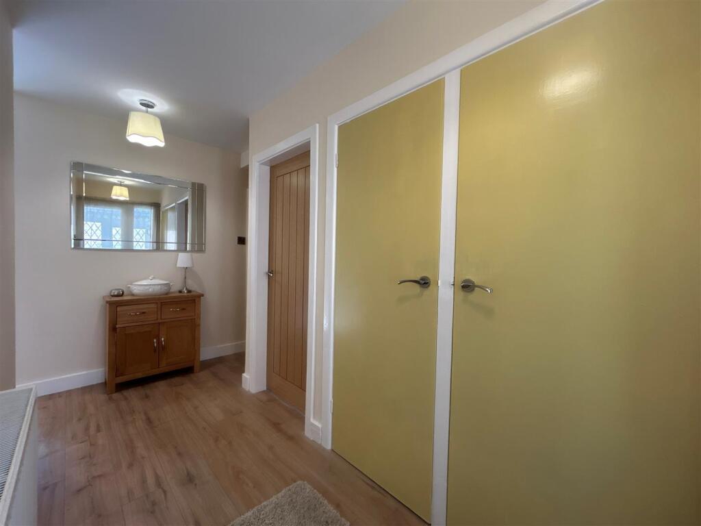 Greenhythe Road, Heald Green, Cheadle photo 4