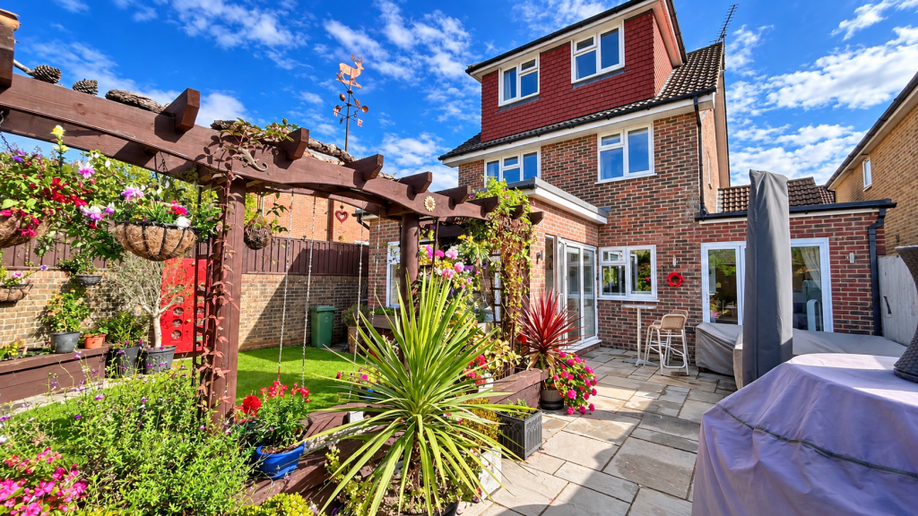 House in Portsmouth - View 4