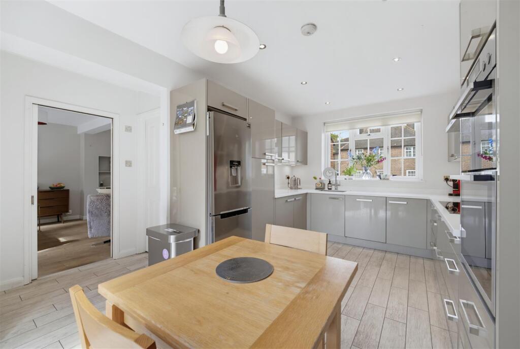 House in London - More