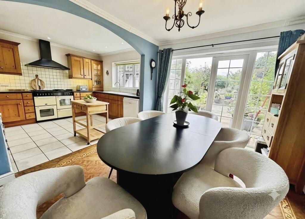 House in Tonbridge - View 2