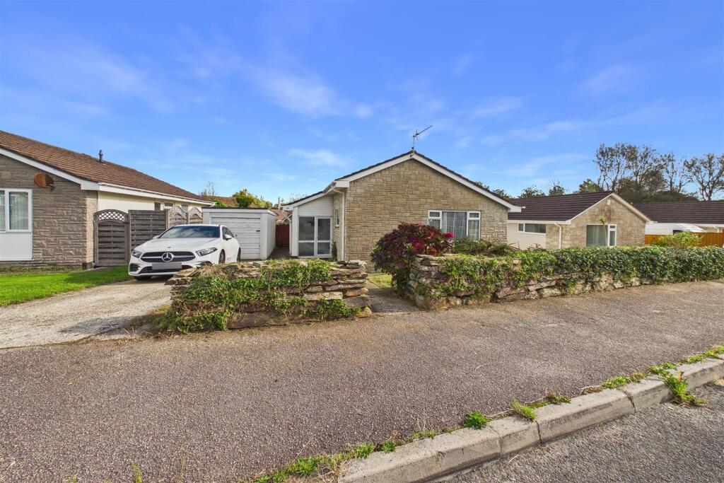 Main image of property: Bedowan Meadows, Tretherras, Newquay