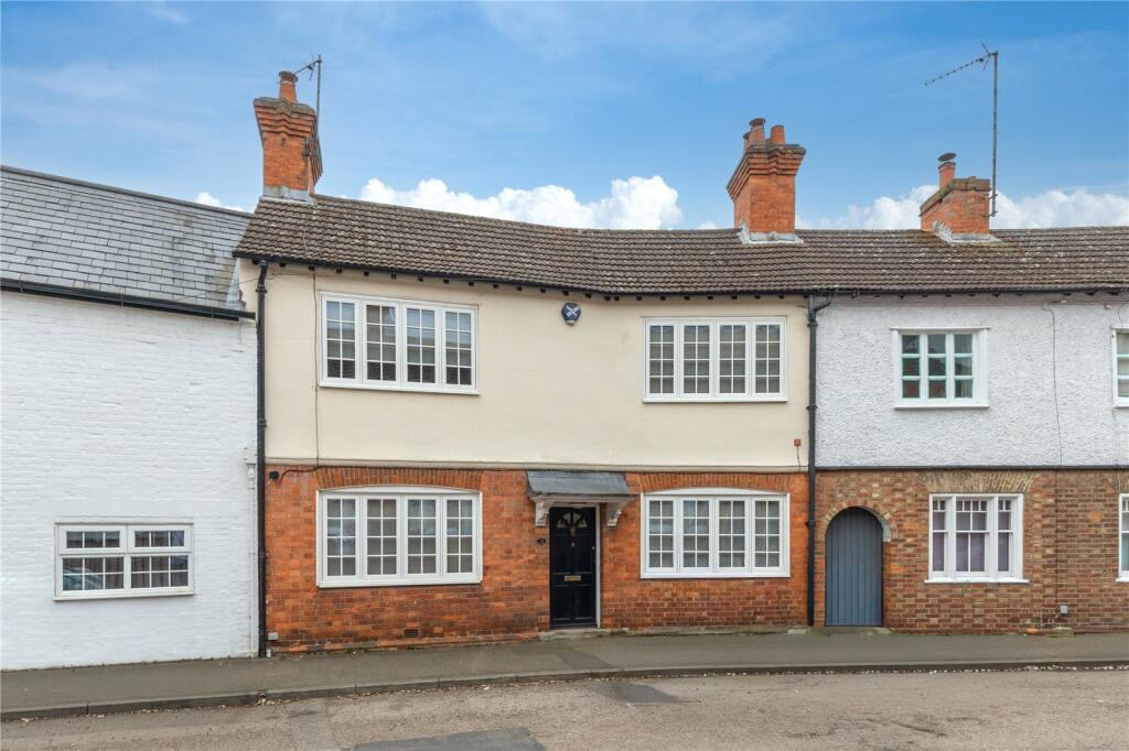 Main image of property: Silver Street, Newport Pagnell, Buckinghamshire, MK16