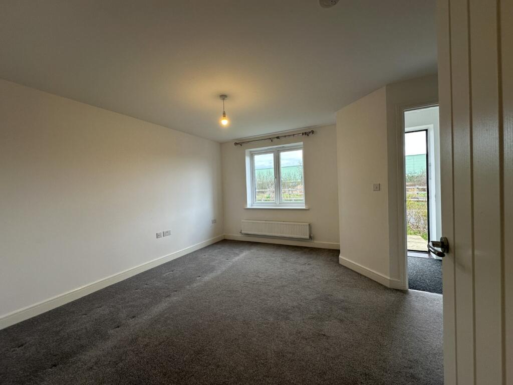 House in Taunton - View 5