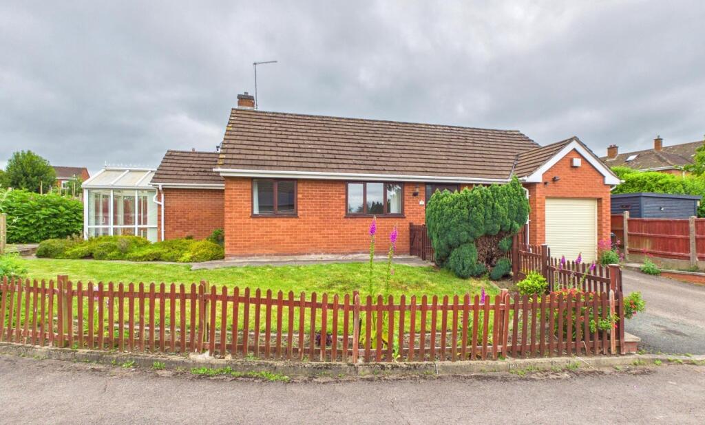 Main image of property: Eastabrook Close, Malvern