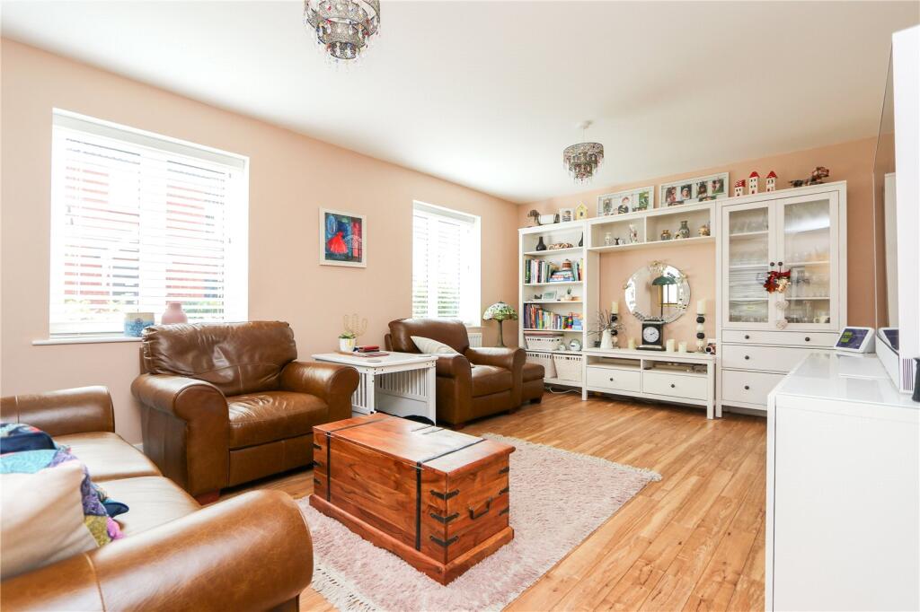 Sorrel Place, Stoke Gifford, Bristol, South Gloucestershire, BS34 photo 4
