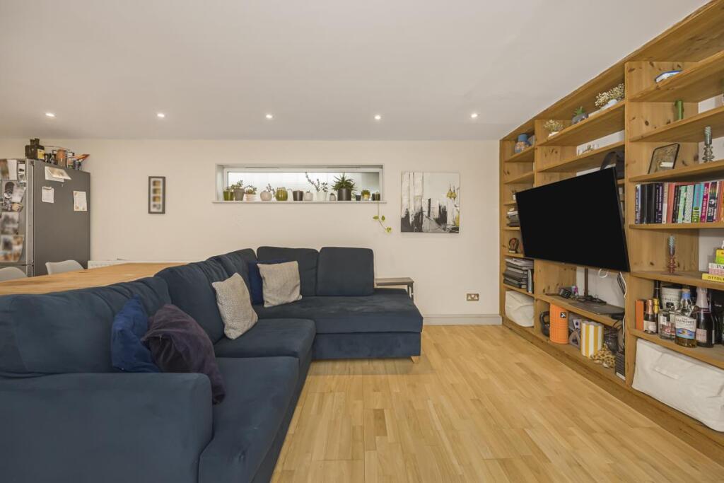 House in London, Leyton - View 5