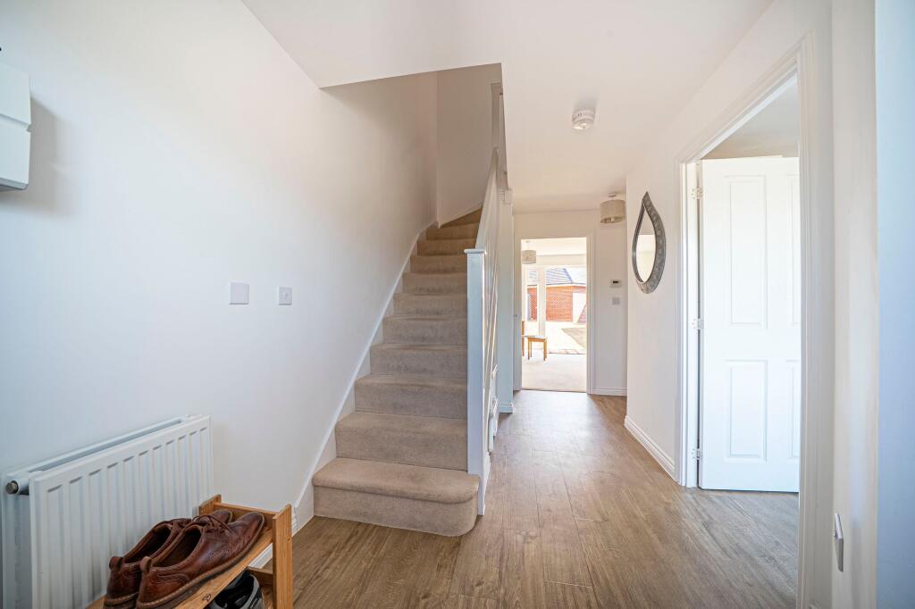 House in Salisbury - View 5