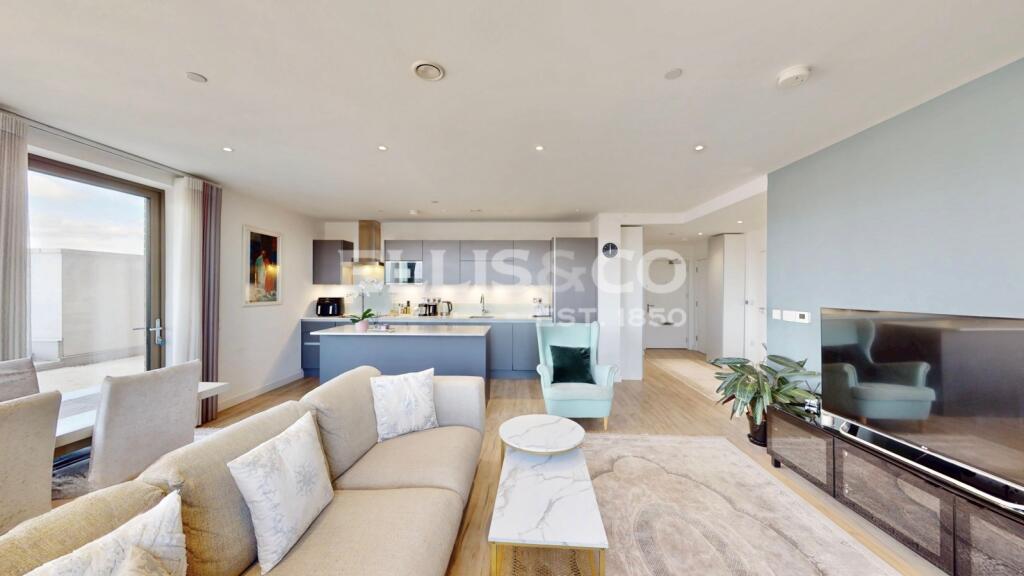Apartment in Southall - View 5