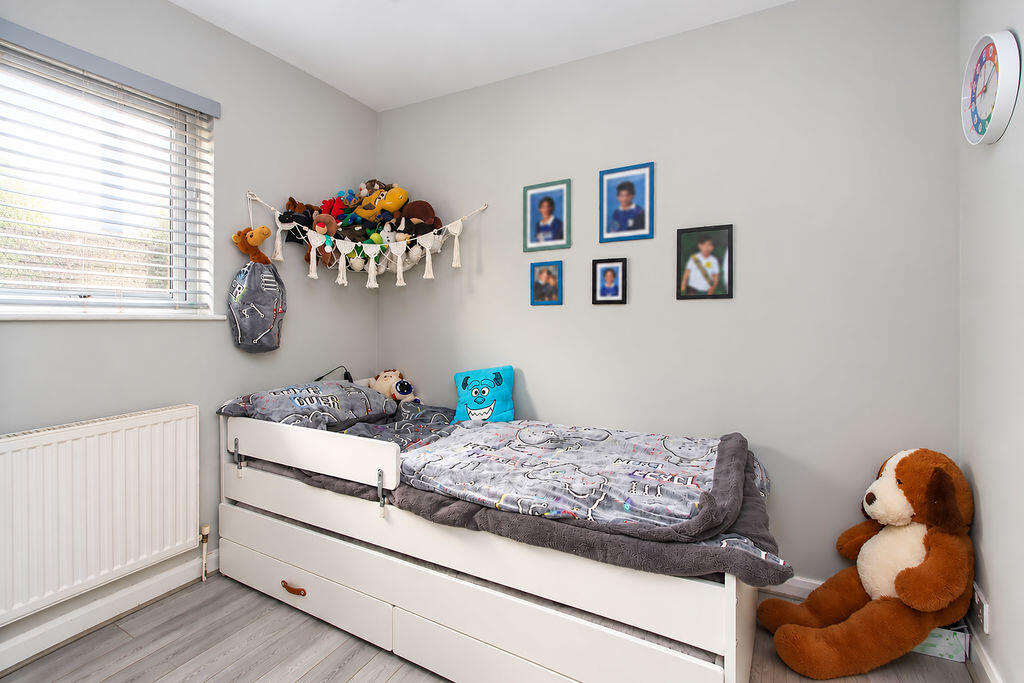 Apartment in Dacorum, Hertfordshire - More