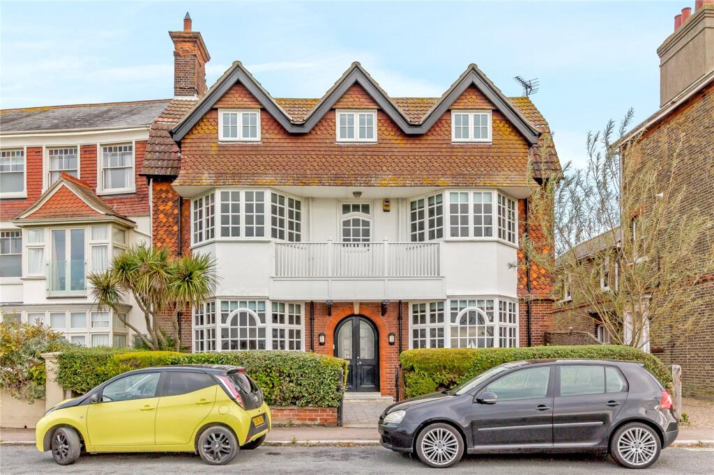 6-bed detached on Godyll Road, Southwold, Suffolk, IP18, £2,000,000