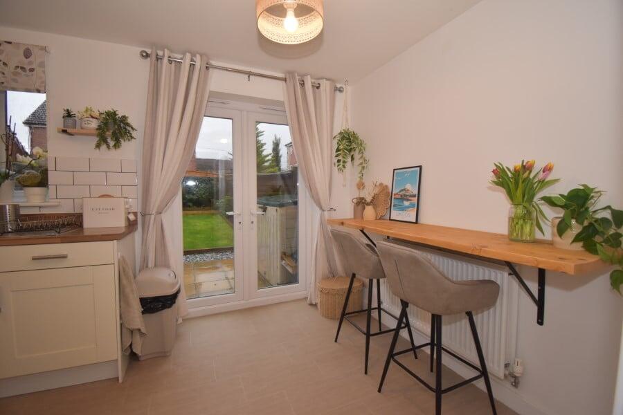 Cedar Close, Cranbrook, Exeter, EX5 photo 4