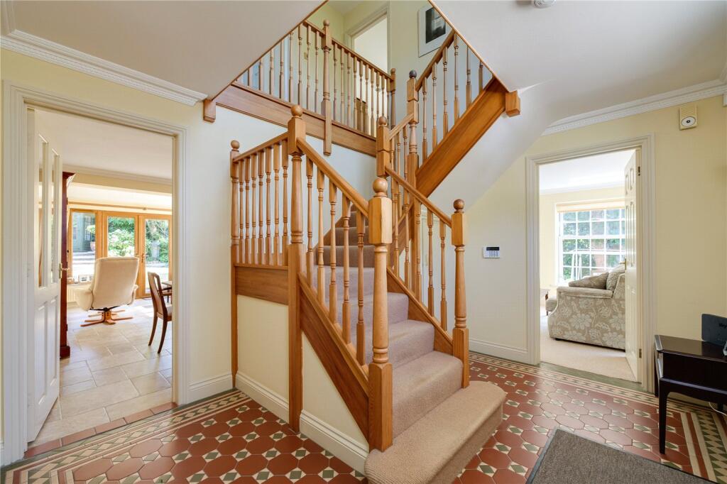 House in Burton Bradstock - More
