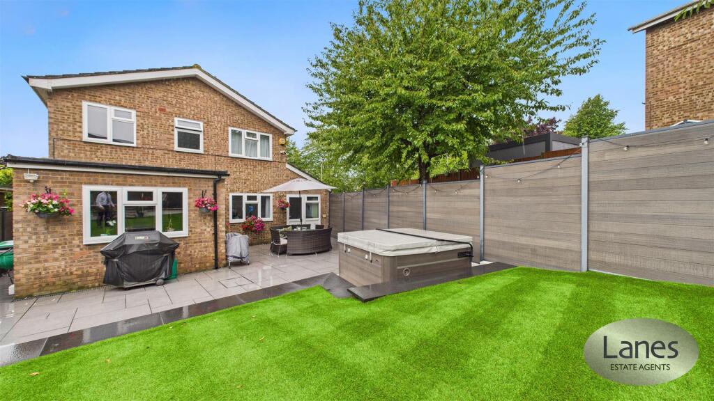 Spicersfield, Cheshunt photo 3