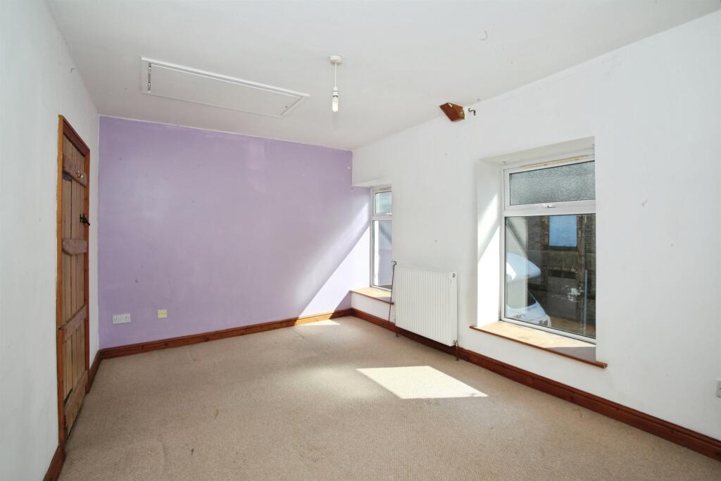 House in Ferndale - View 6