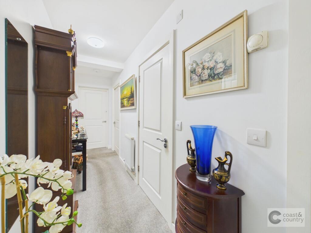 Apartment in Torquay - View 5