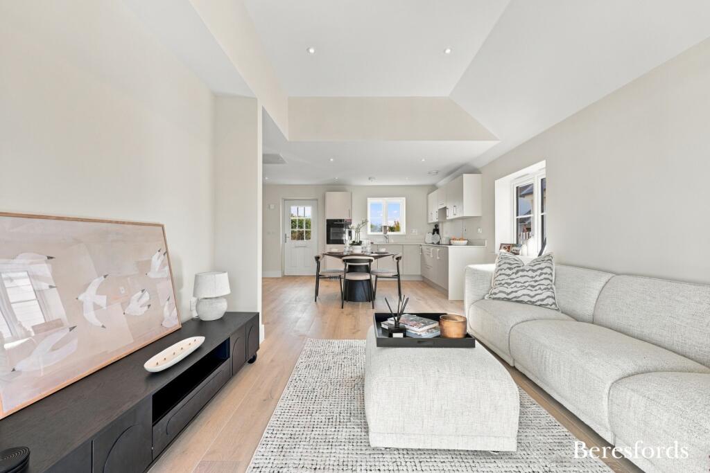 The Violet, Salt Meadows, Woodrolfe Road, Tollesbury, CM9 photo 4